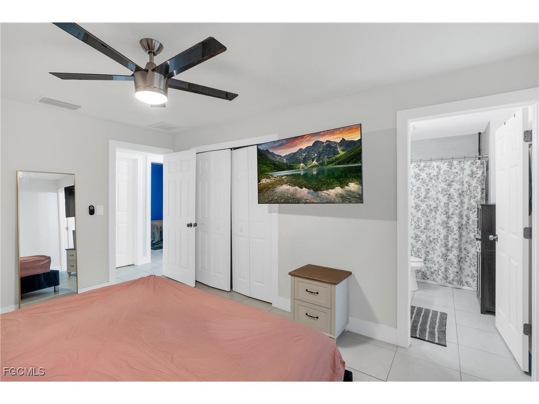 1327 NE 12th Avenue Cape Coral FL 33909 2026005620 image17