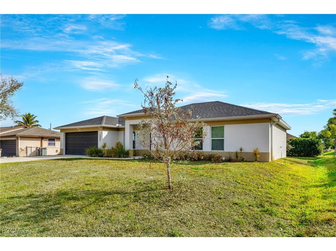 1327 NE 12th Avenue Cape Coral FL 33909 2026005620 image2