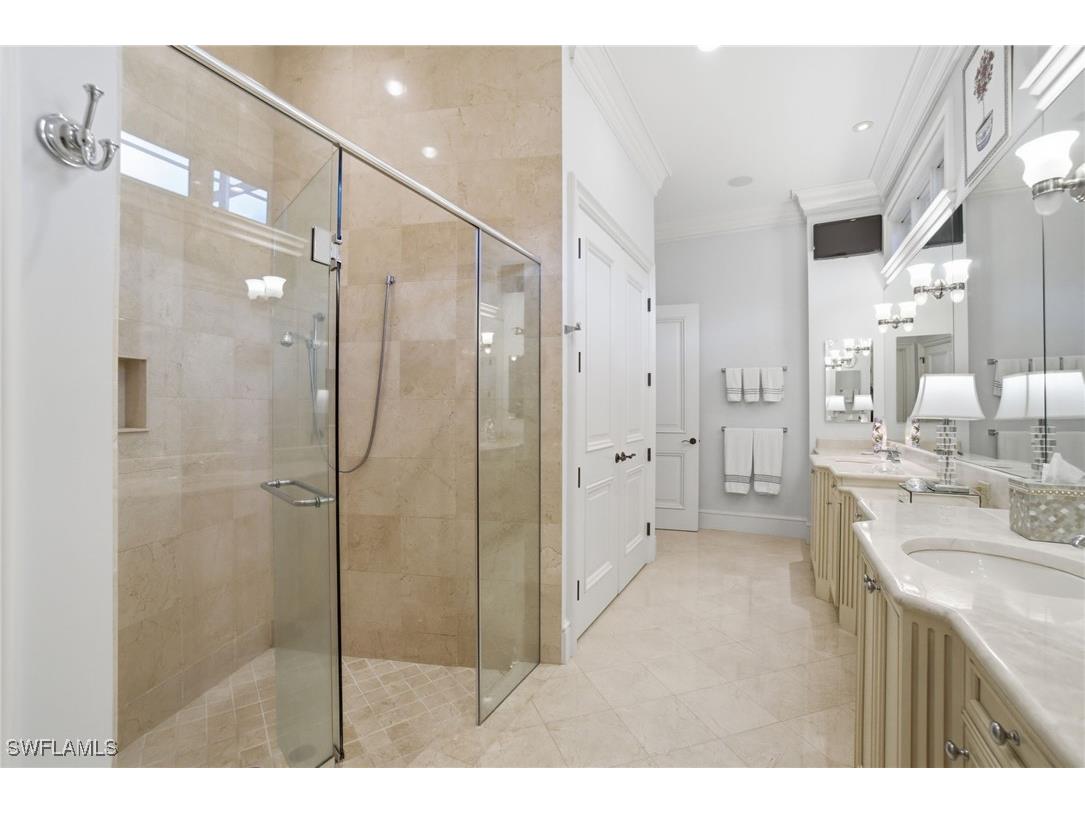 1327 Noble Heron Way Naples FL 34105 226000121 image21