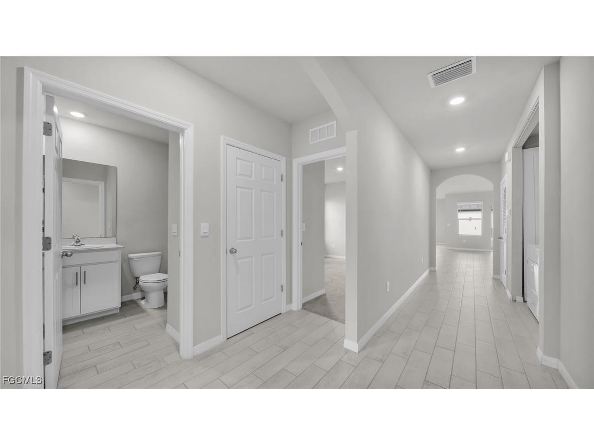 1327 SE 16th Place Cape Coral FL 33990 2026003091 image10