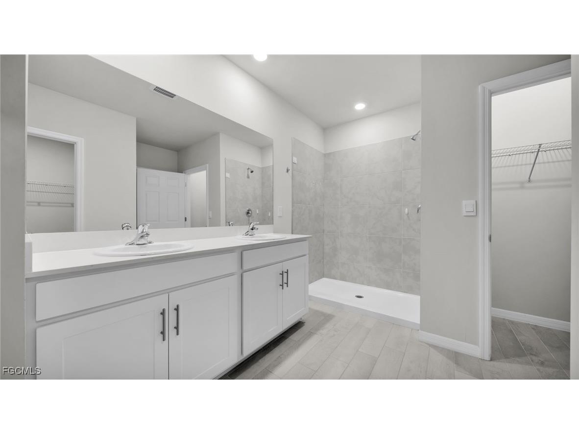 1327 SE 16th Place Cape Coral FL 33990 2026003091 image12