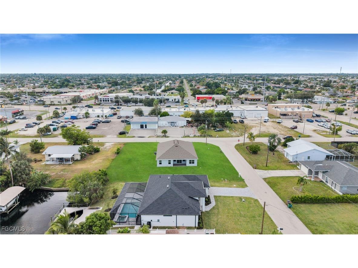 1327 SE 16th Place Cape Coral FL 33990 2026003091 image28