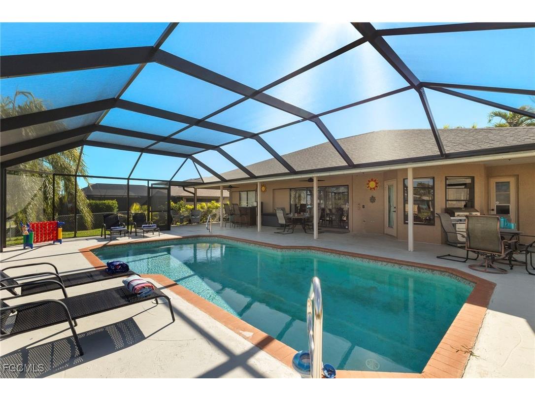 1327 SE 17th Street Cape Coral FL 33990 2025009817 image28