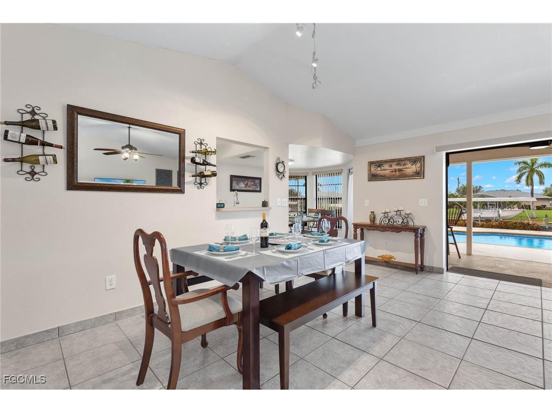 1327 SE 17th Street Cape Coral FL 33990 2025009817 image3