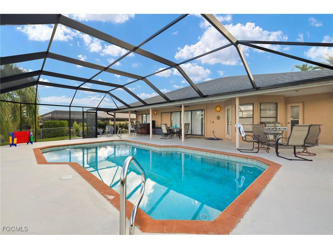 1327 SE 17th Street Cape Coral FL 33990 2025009817 image30