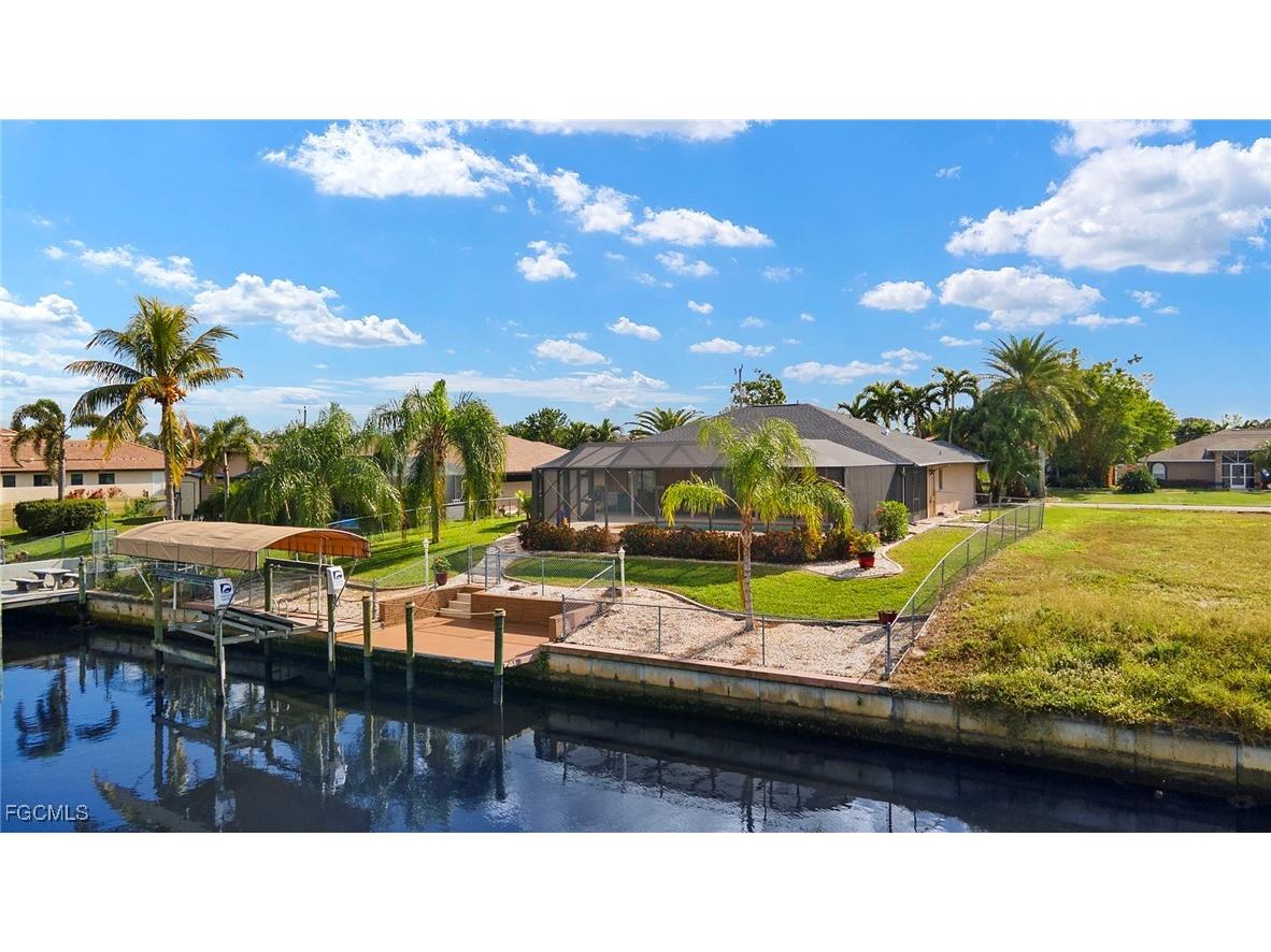 1327 SE 17th Street Cape Coral FL 33990 2025009817 image37