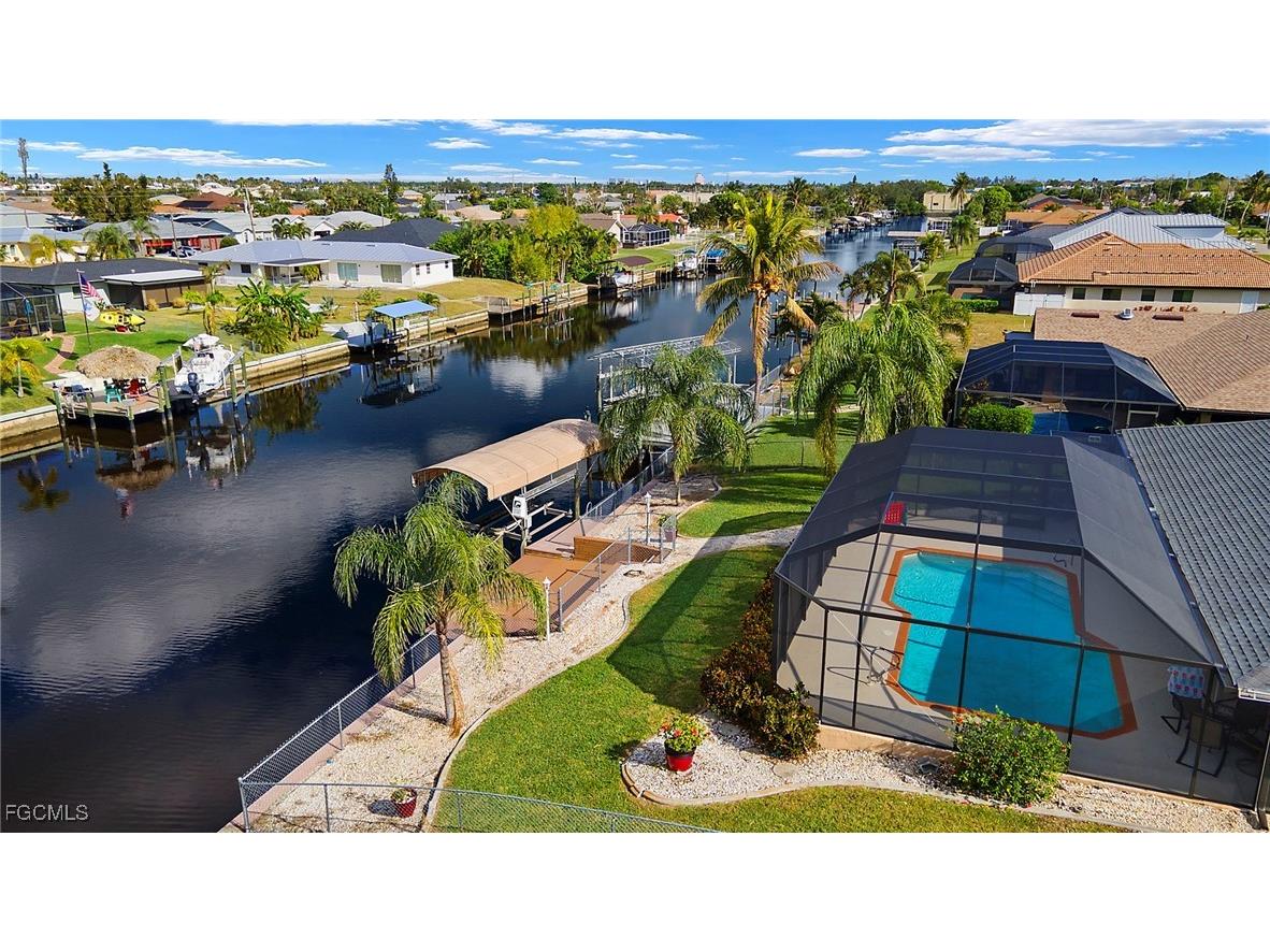 1327 SE 17th Street Cape Coral FL 33990 2025009817 image39