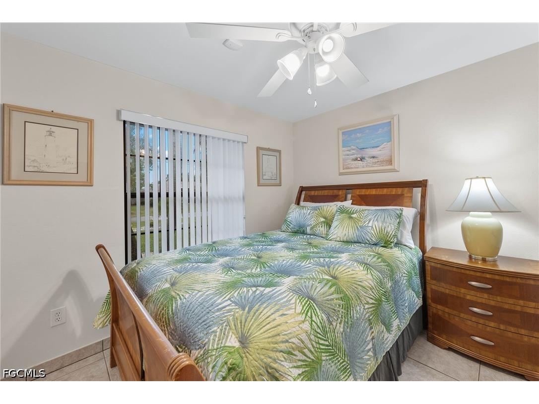 1327 SE 17th Street Cape Coral FL 33990 2026028398 image11