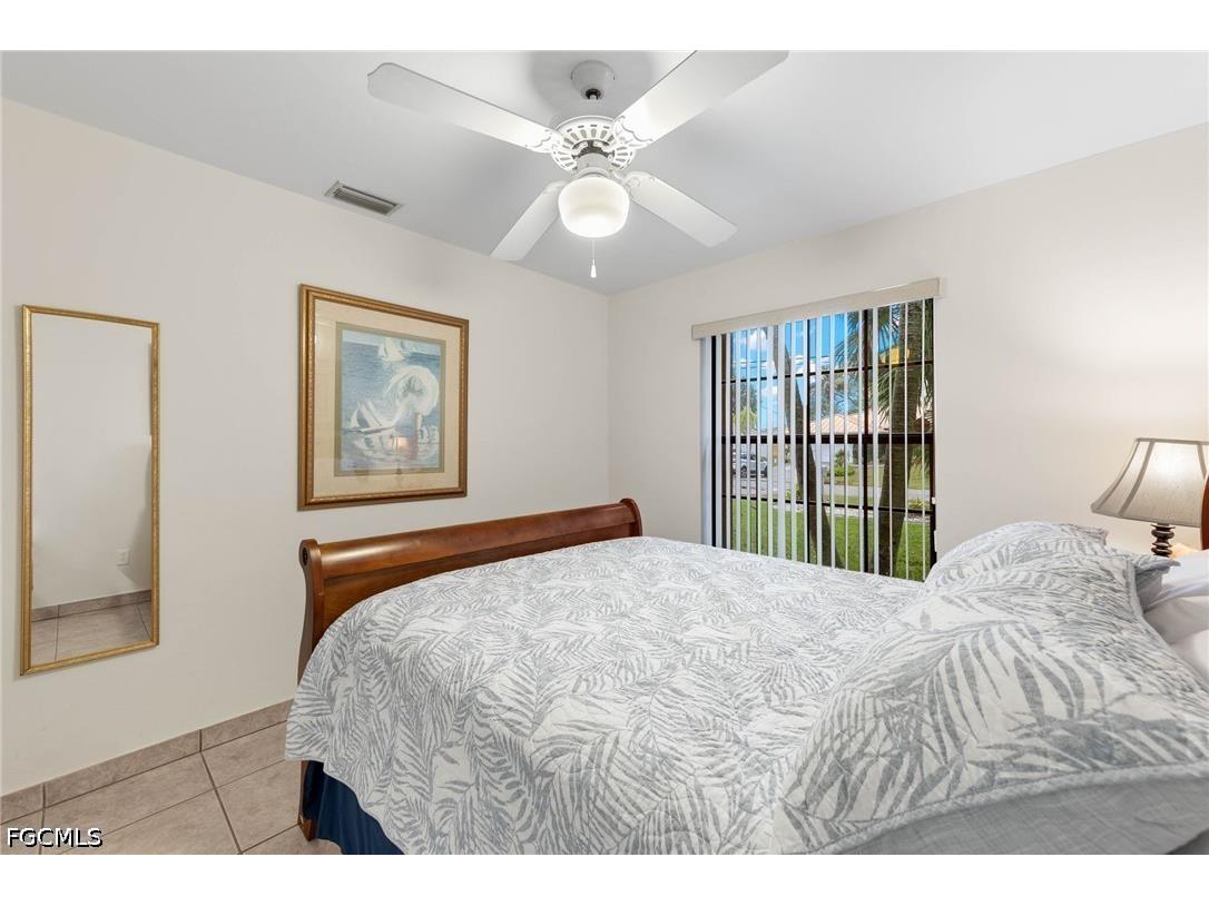 1327 SE 17th Street Cape Coral FL 33990 2026028398 image14
