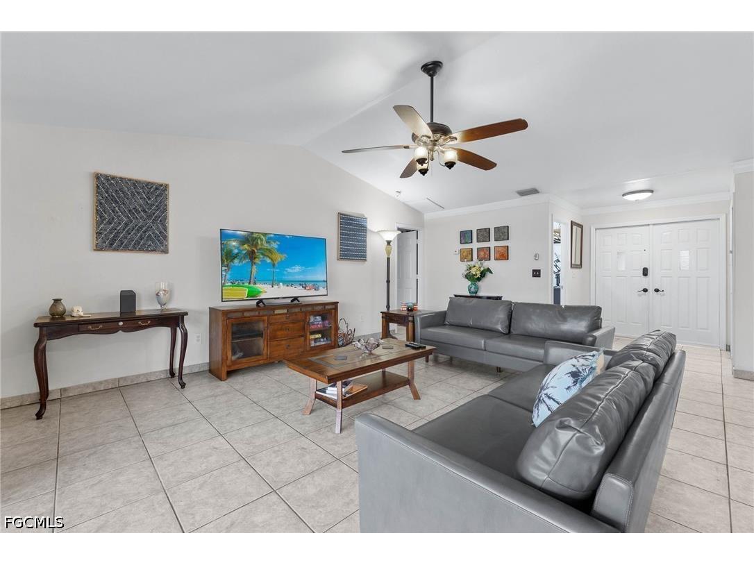 1327 SE 17th Street Cape Coral FL 33990 2026028398 image21