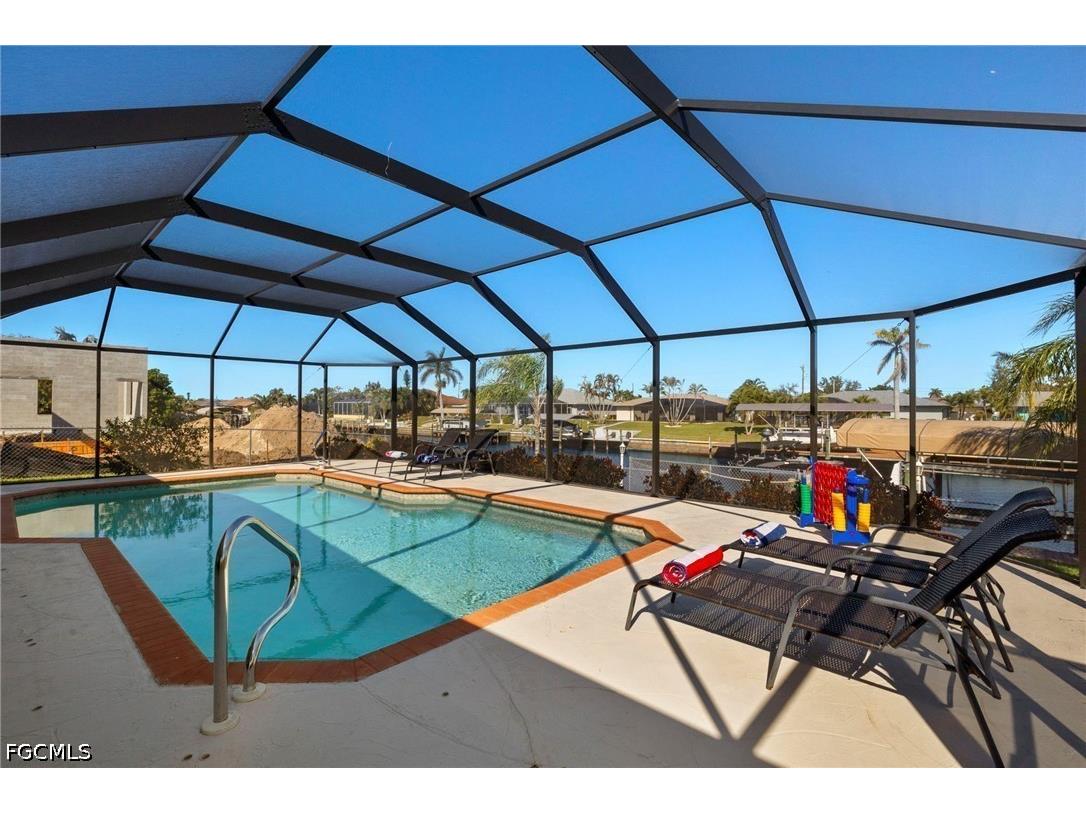 1327 SE 17th Street Cape Coral FL 33990 2026028398 image27