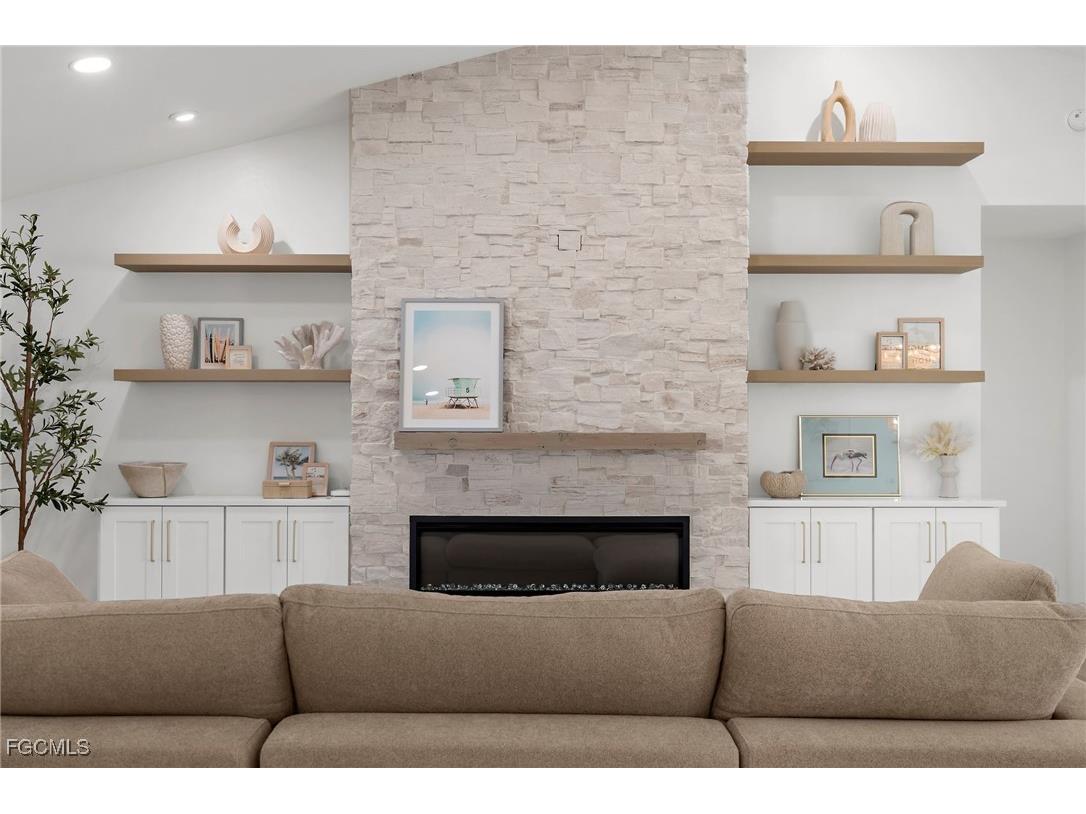 13270 Electron Drive Fort Myers FL 33908 2025018608 image10