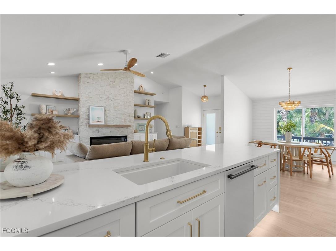 13270 Electron Drive Fort Myers FL 33908 2025018608 image17