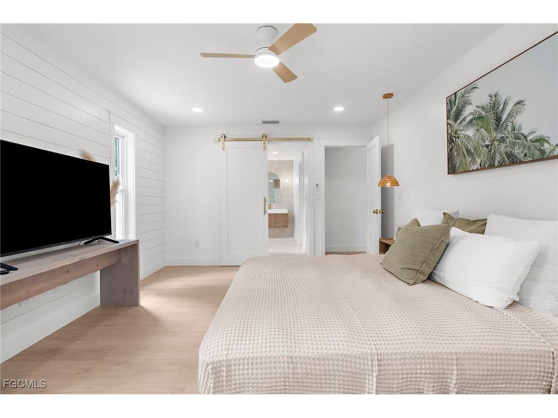 13270 Electron Drive Fort Myers FL 33908 2025018608 image27