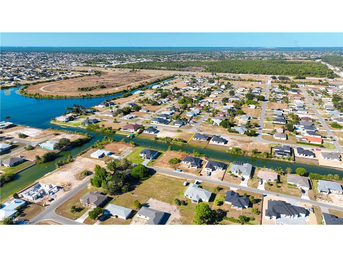 1328 NE 20th Street Cape Coral FL 33909 2025020918 image3