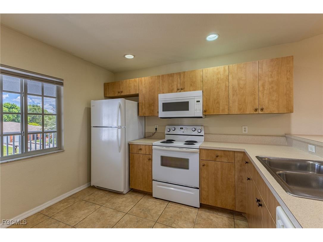 1328 SE 8th Avenue #1-10 Cape Coral FL 33990 2025012702 image7