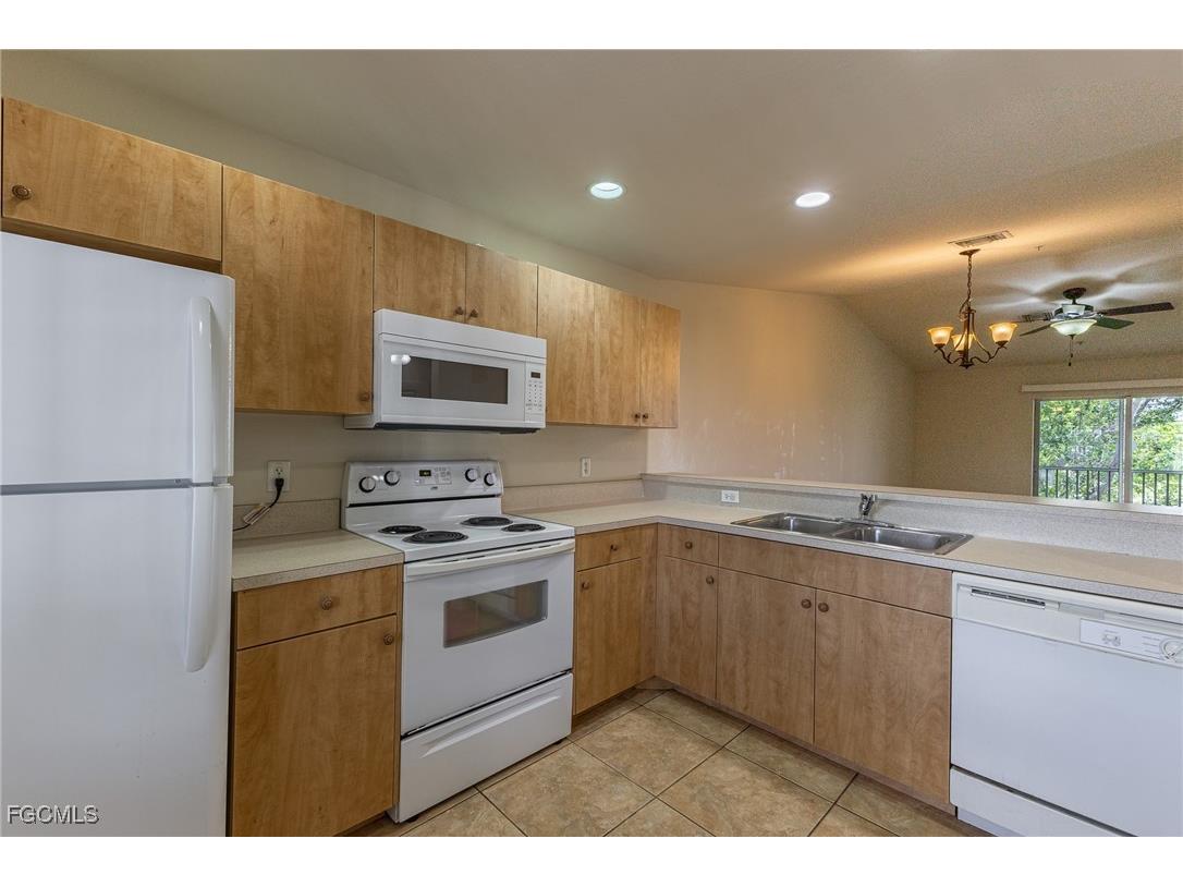 1328 SE 8th Avenue #1-10 Cape Coral FL 33990 2025012702 image8