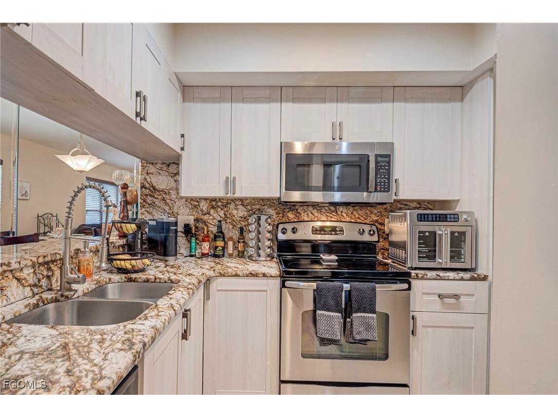 13281 Whitehaven Lane #405 Fort Myers FL 33966 2025023277 image10