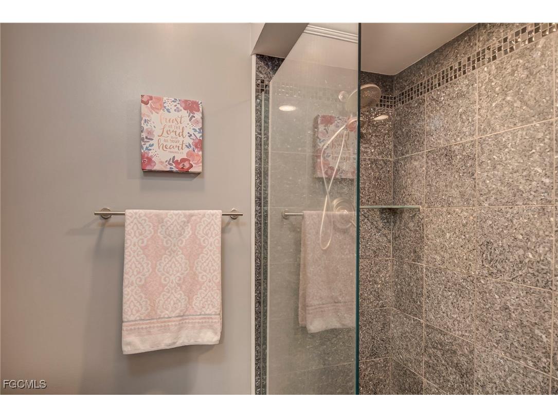 13281 Whitehaven Lane #405 Fort Myers FL 33966 2025023277 image16