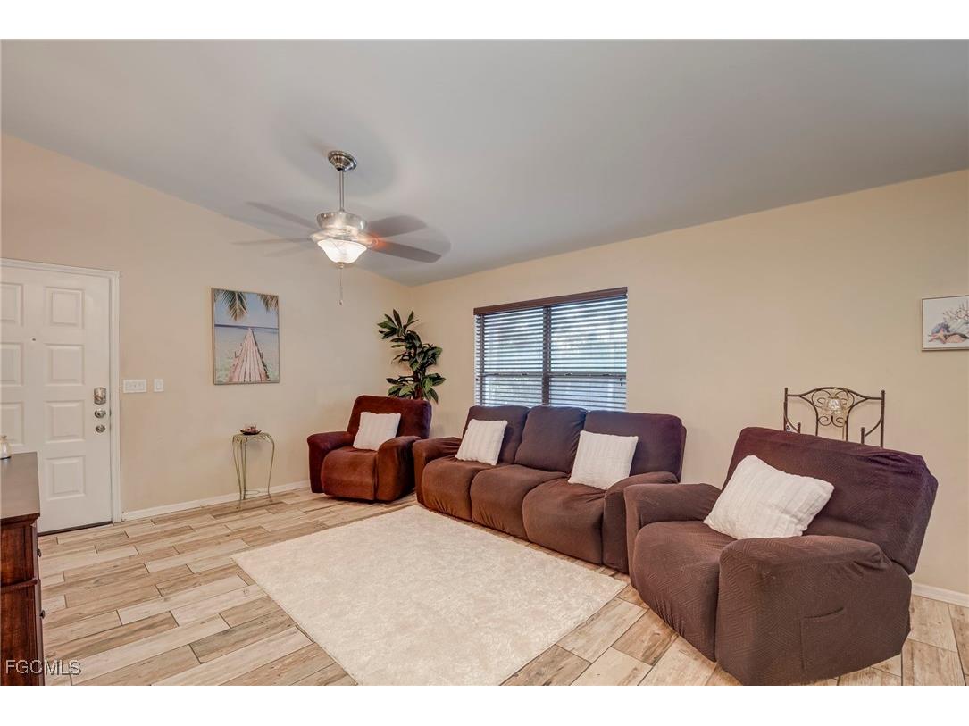 13281 Whitehaven Lane #405 Fort Myers FL 33966 2025023277 image5