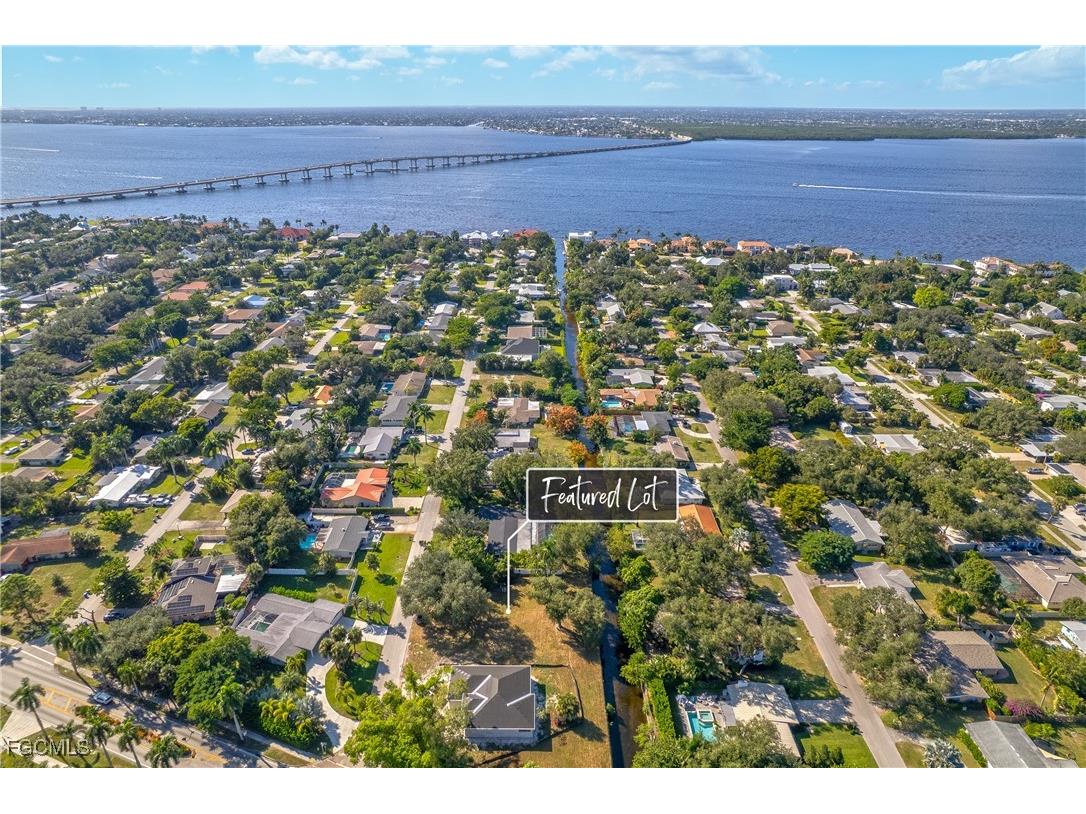 1329 Carlene Avenue Fort Myers FL 33901 2025020996 image1
