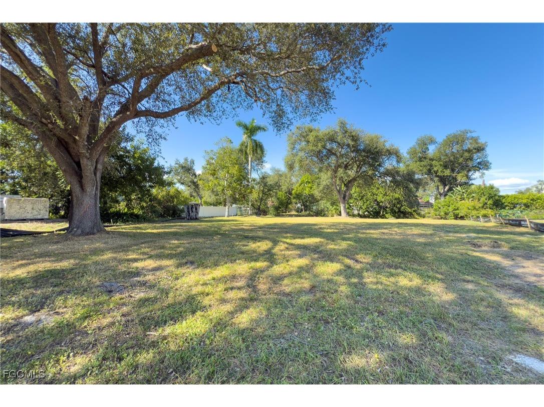 1329 Carlene Avenue Fort Myers FL 33901 2025020996 image9