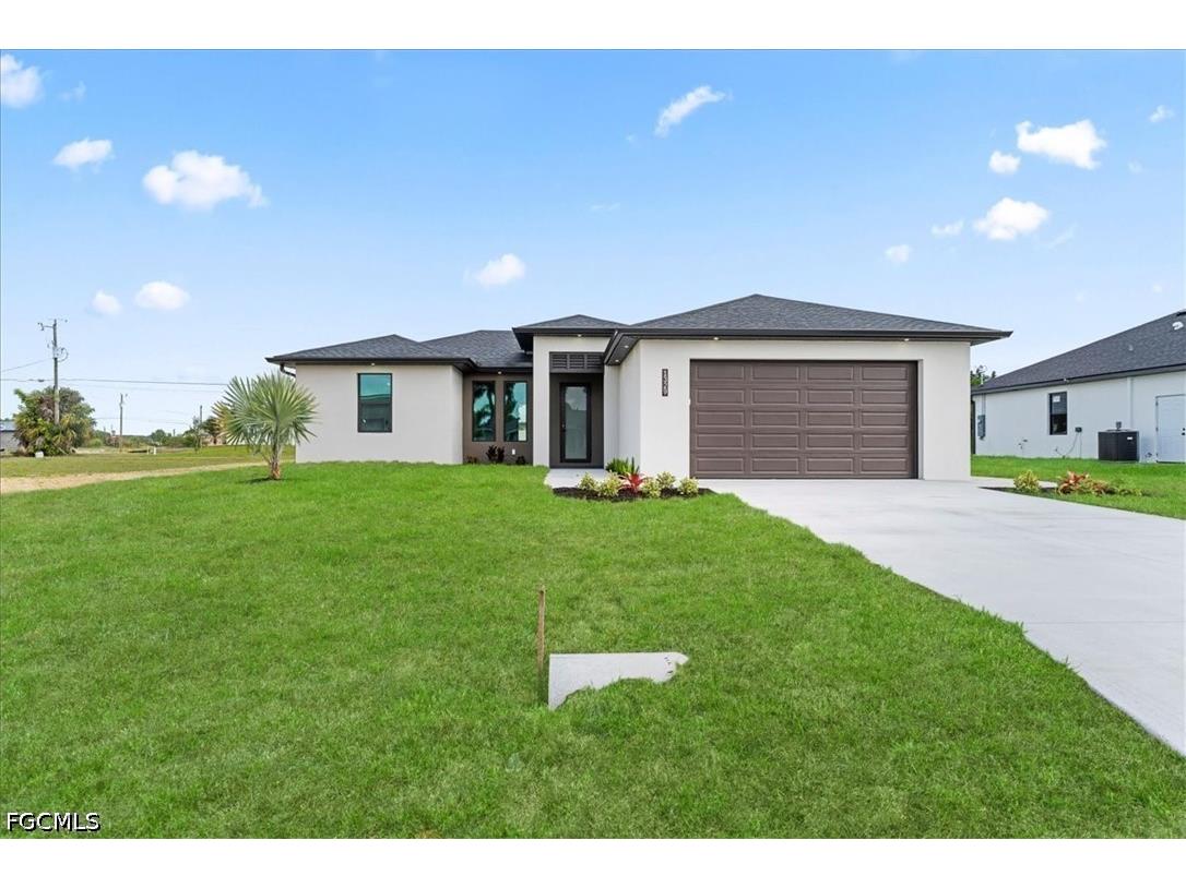 1329 NE 18th Terrace Cape Coral FL 33909 2026015192 image3