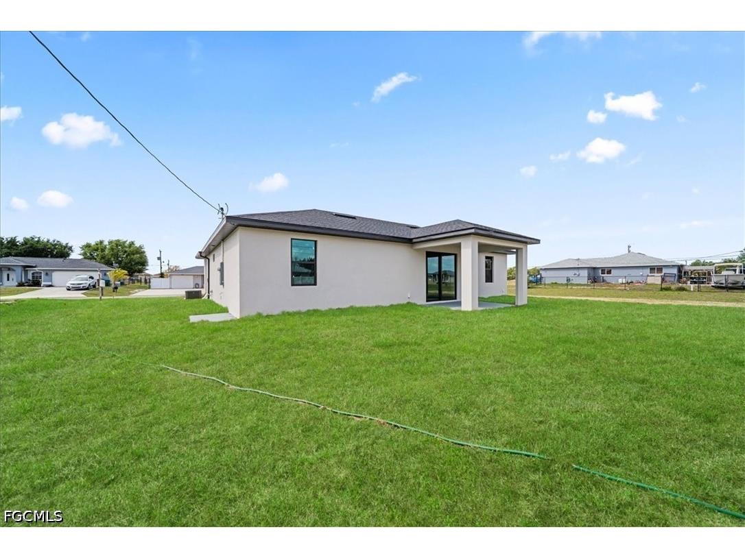 1329 NE 18th Terrace Cape Coral FL 33909 2026015192 image37