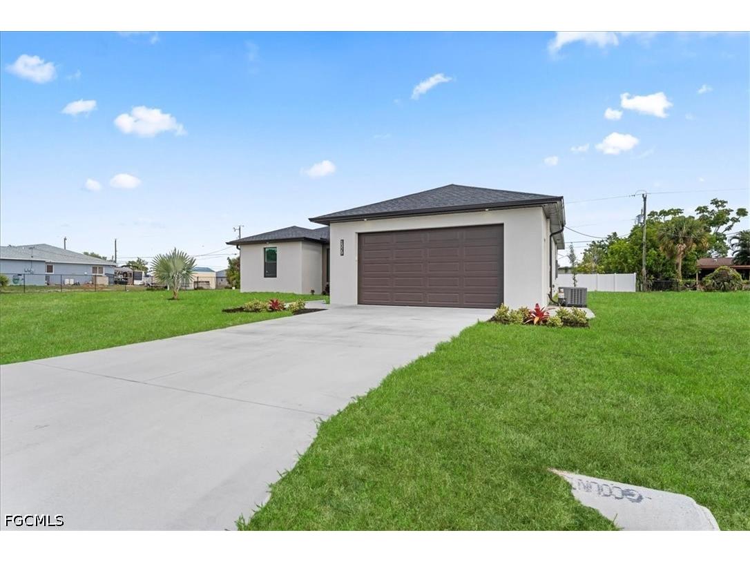 1329 NE 18th Terrace Cape Coral FL 33909 2026015192 image6