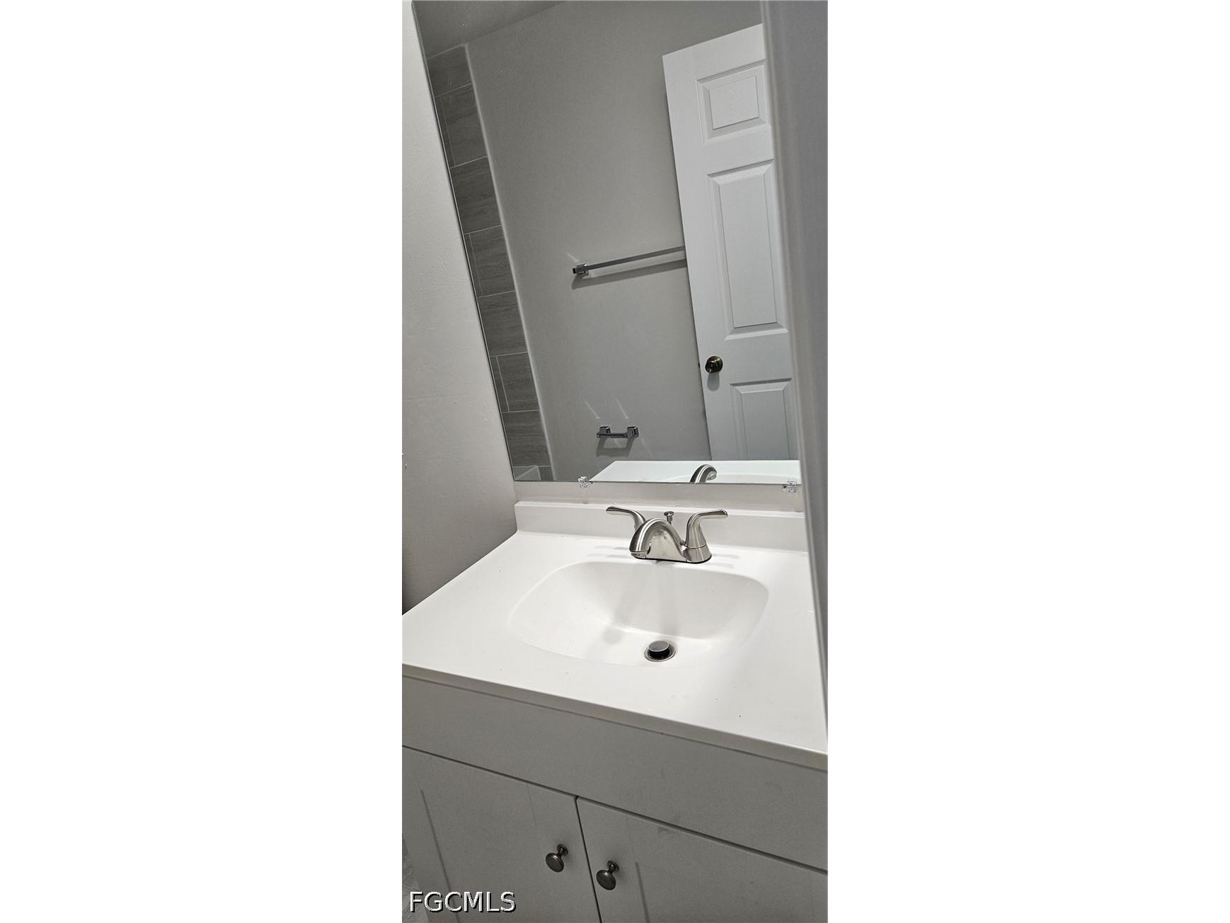 1329 NE 19th Street Cape Coral FL 33909 2026026221 image17