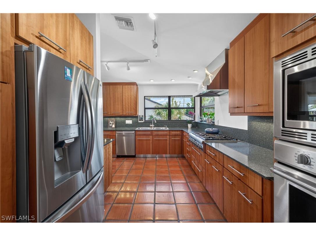13290 Electron Drive Fort Myers FL 33908 226006226 image21
