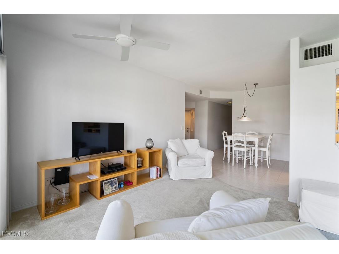 13290 Medinah Circle W #5 Fort Myers FL 33907 2025018179 image10