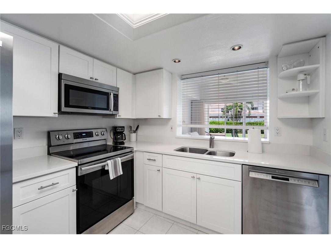 13290 Medinah Circle W #5 Fort Myers FL 33907 2025018179 image12