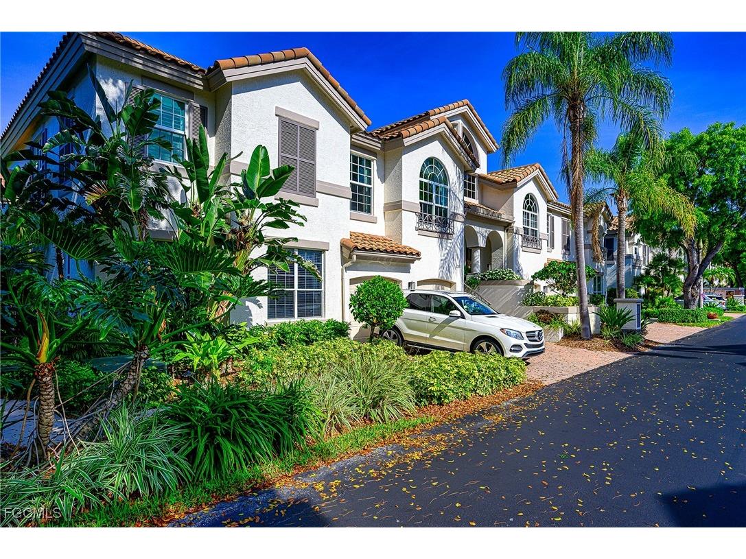 133 Colonade Circle Naples FL 34103 2025019938 image1