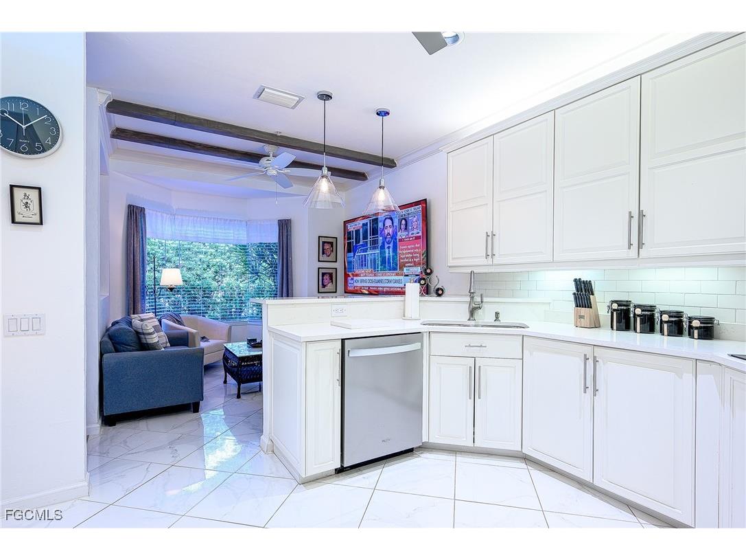 133 Colonade Circle Naples FL 34103 2025019938 image13