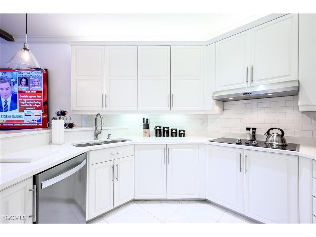 133 Colonade Circle Naples FL 34103 2025019938 image15