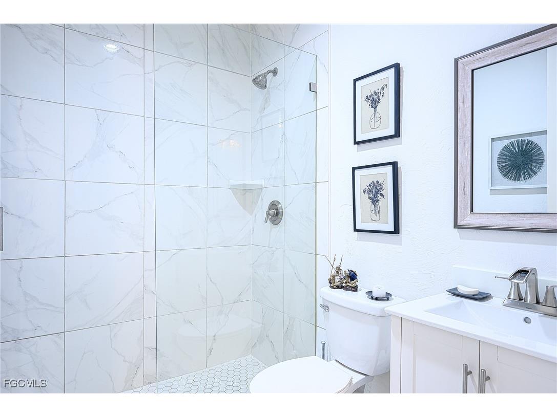 133 Colonade Circle Naples FL 34103 2025019938 image6