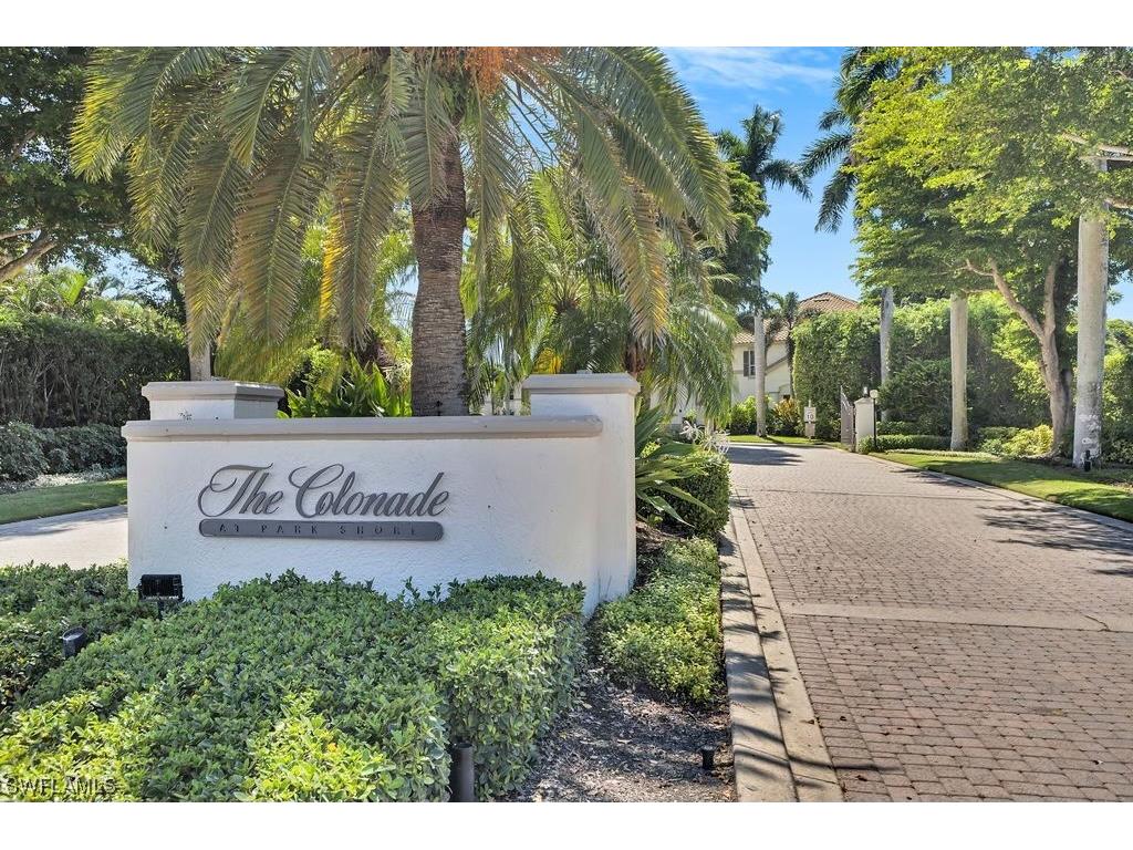133 Colonade Circle Naples FL 34103 223067519 image1