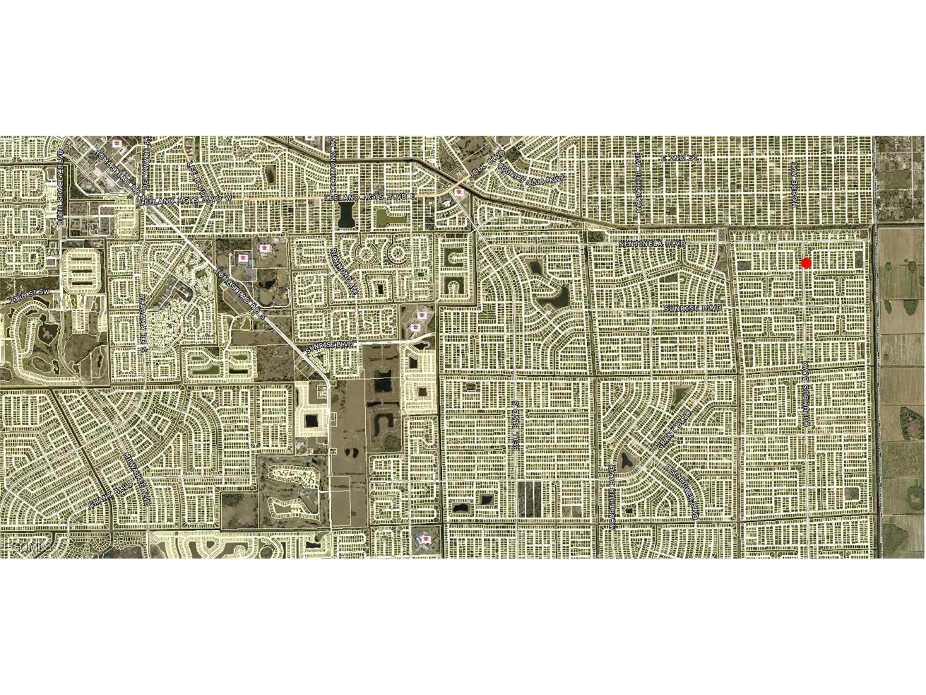 133 Columbus Boulevard S Lehigh Acres FL 33974 2025025346 image2