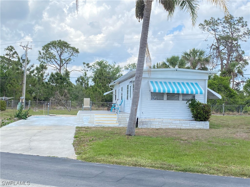 133 Conestoga Trail North Fort Myers FL 33917 223024512 image1