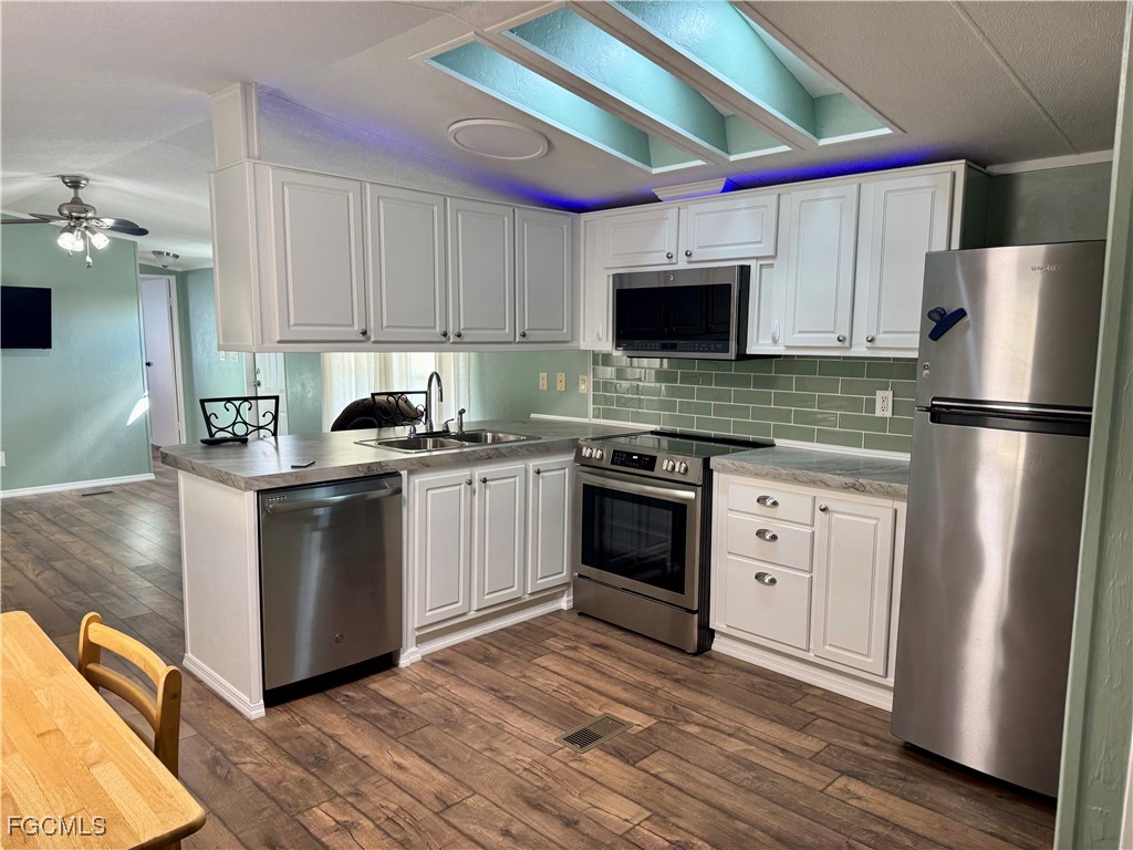 133 Granada Street Fort Myers FL 33905 2025022552 image10