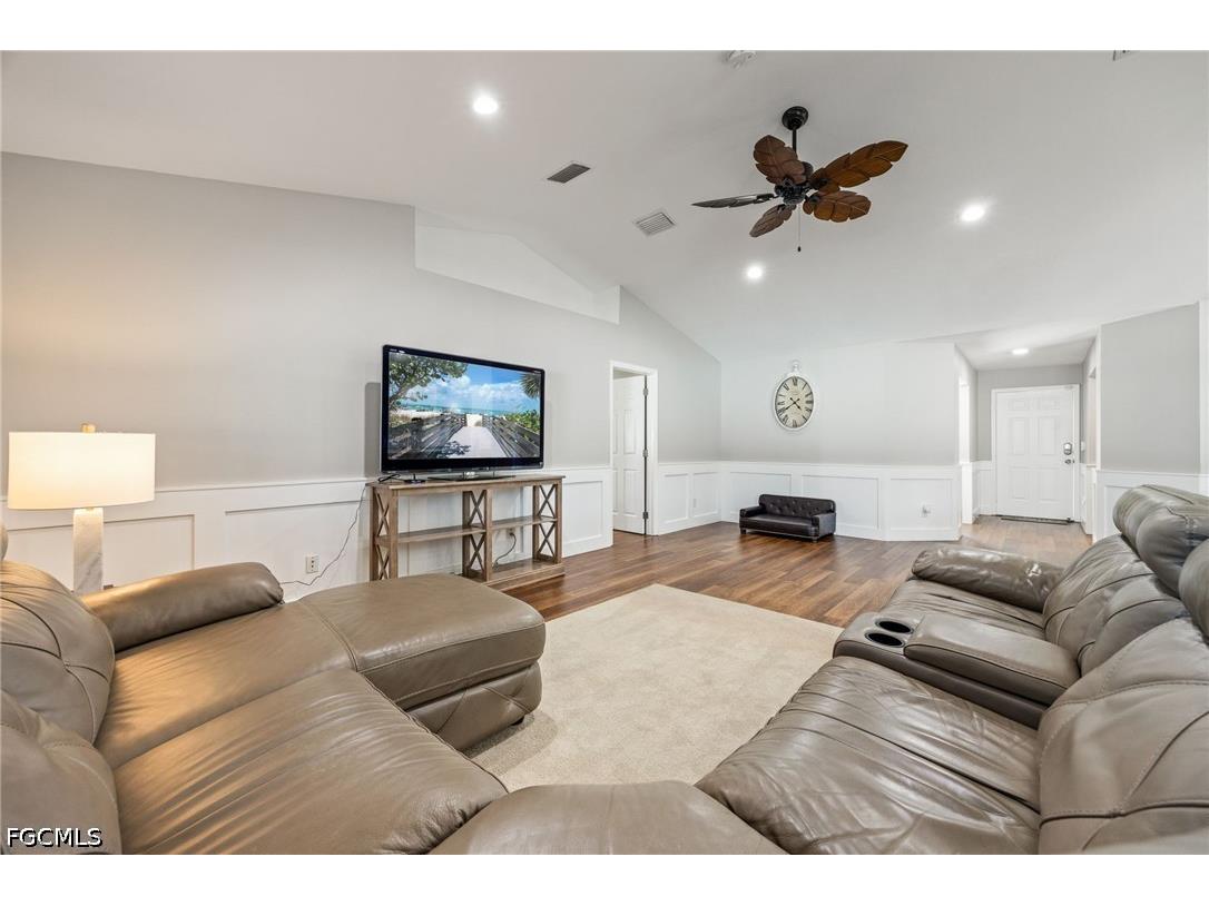 133 NW 28th Avenue Cape Coral FL 33993 2026017275 image12