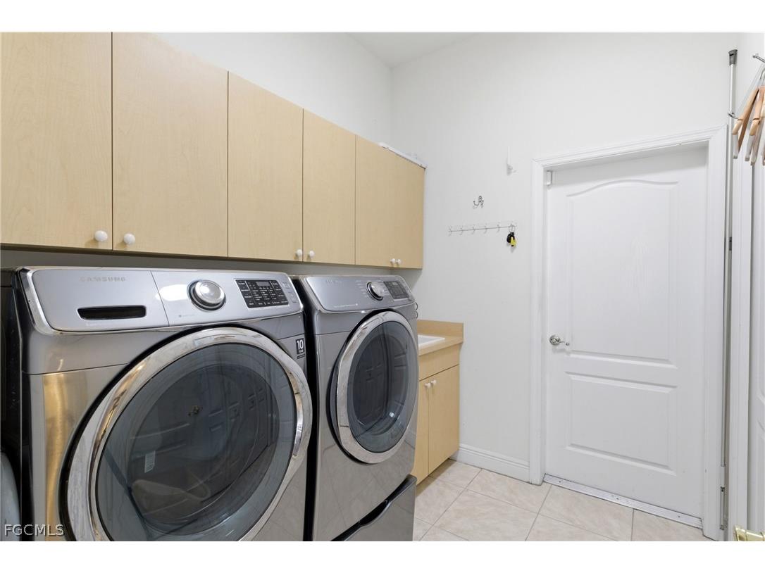 133 NW 33rd Avenue Cape Coral FL 33993 2026012394 image34