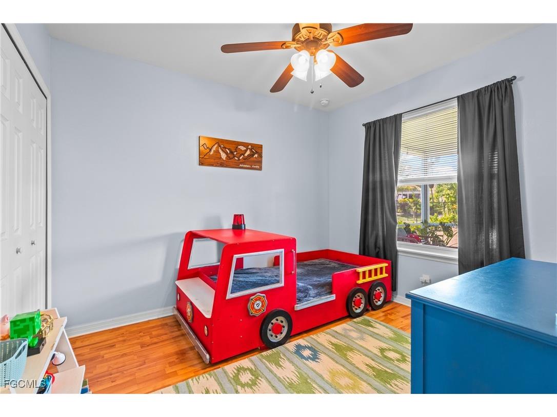 133 SE 19th Street Cape Coral FL 33990 2025011002 image18