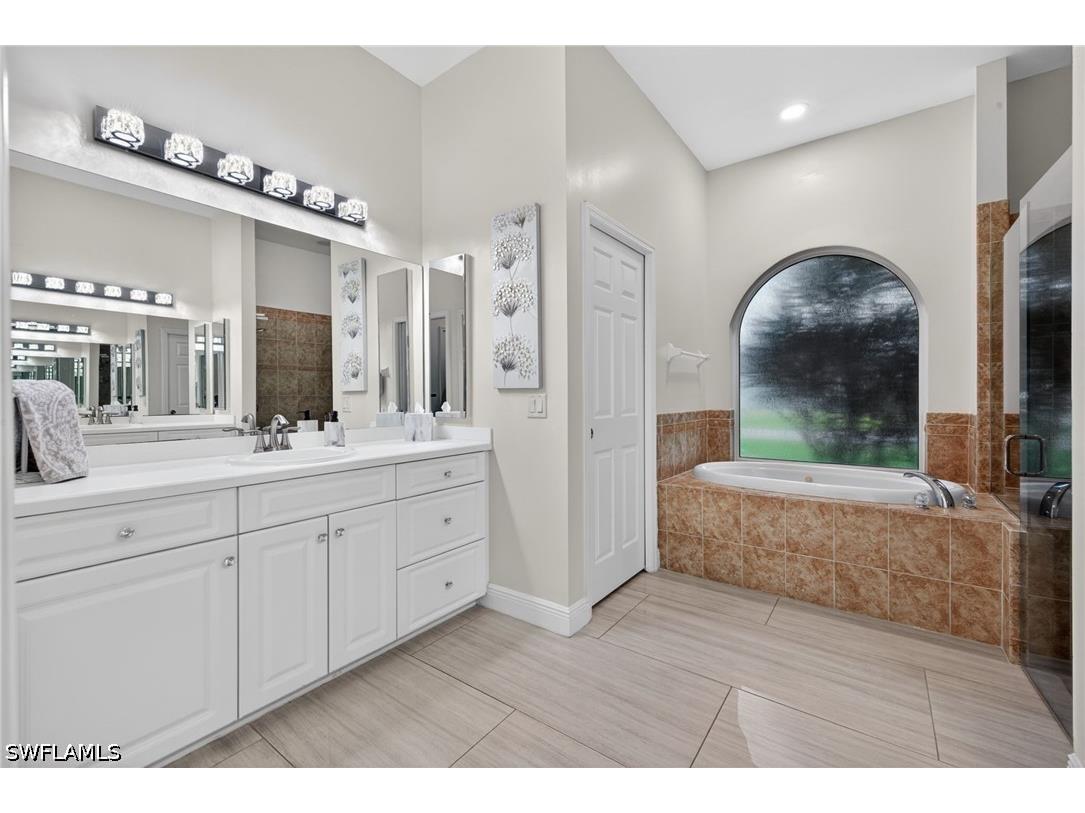 133 SE 29th Terrace Cape Coral FL 33904 226018446 image20