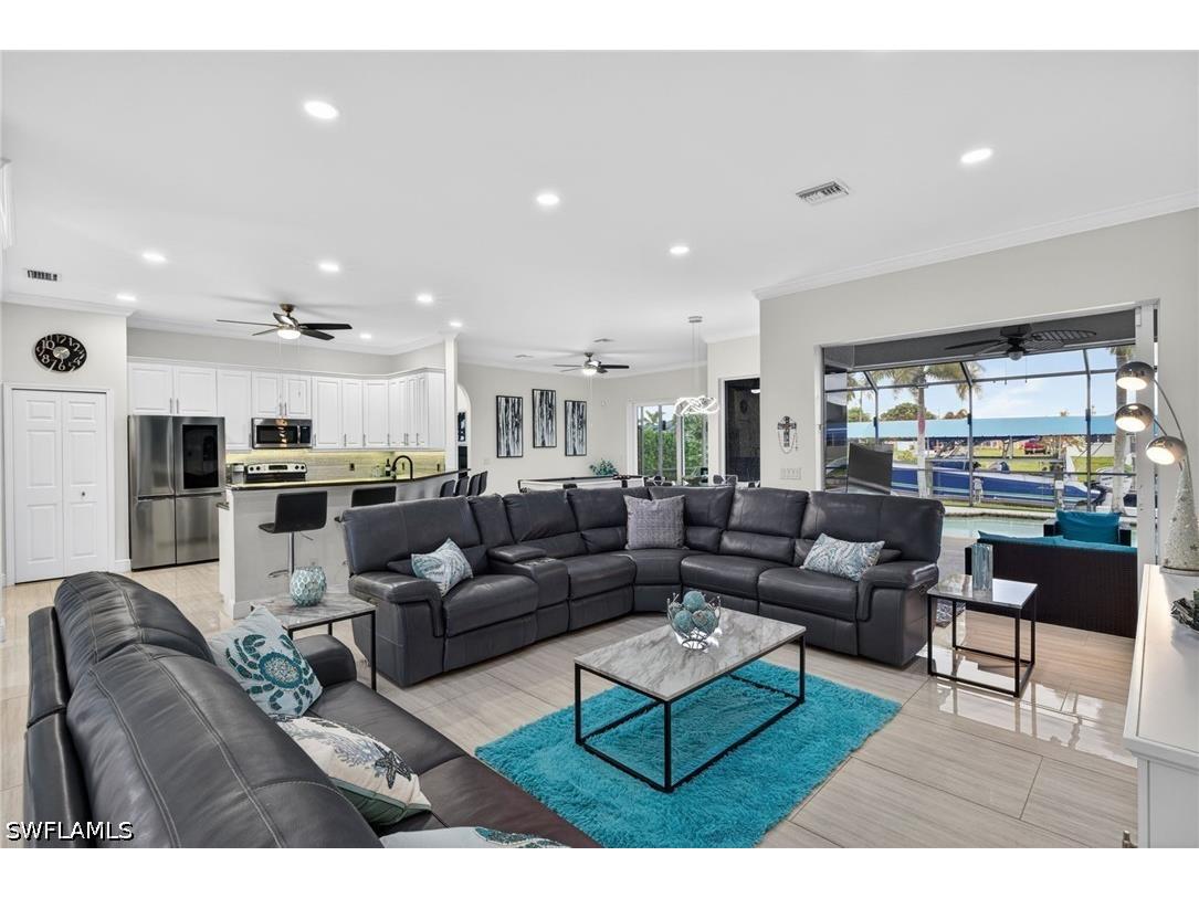 133 SE 29th Terrace Cape Coral FL 33904 226018446 image8