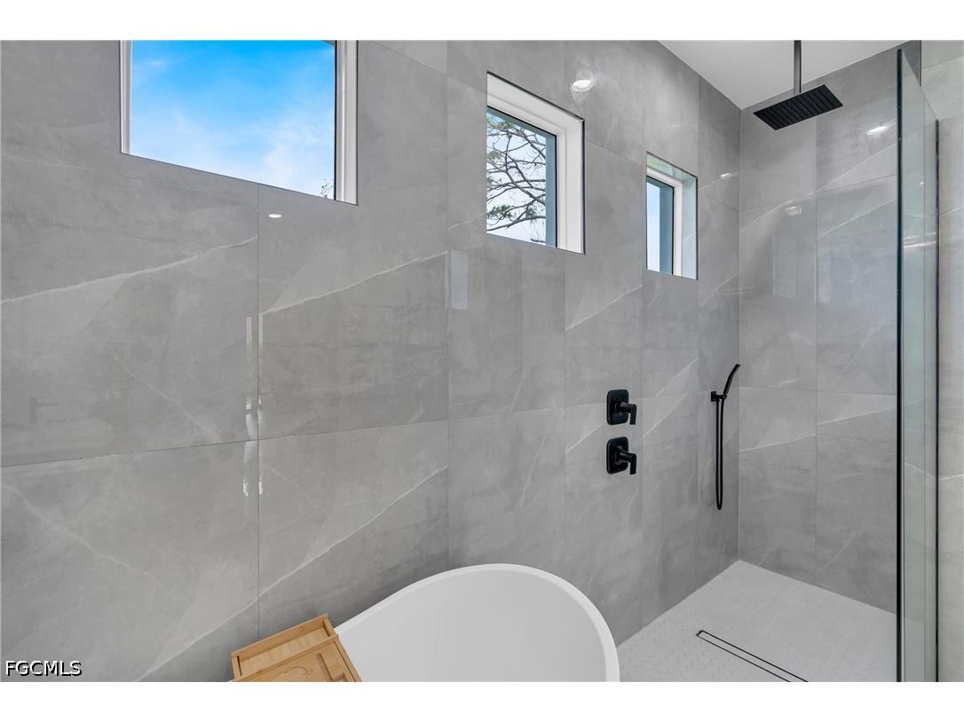 133 West Drive Rotonda West FL 33947 2026014302 image16