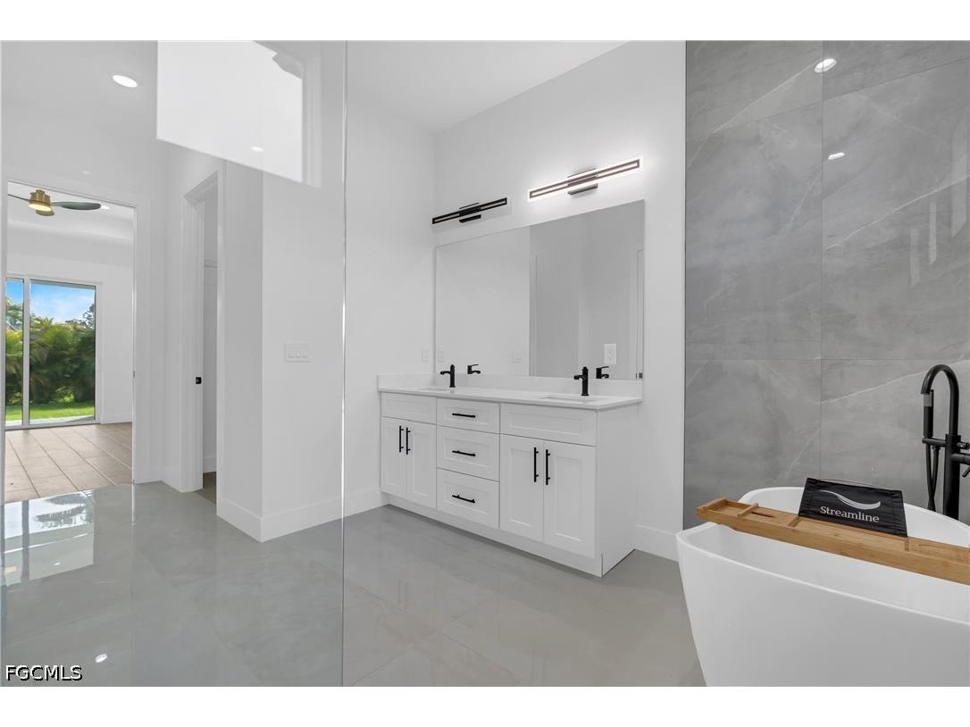 133 West Drive Rotonda West FL 33947 2026014302 image20