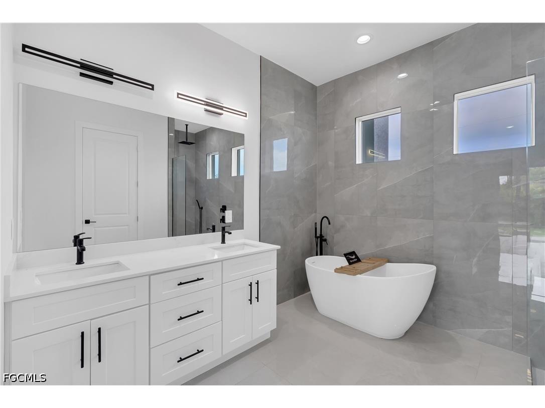 133 West Drive Rotonda West FL 33947 2026014302 image27