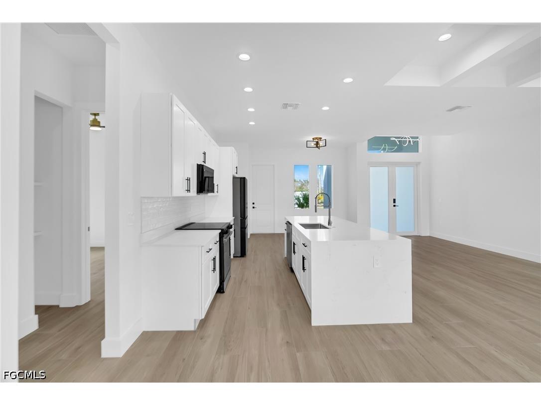 133 West Drive Rotonda West FL 33947 2026014302 image6